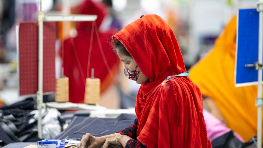 Bangladesh garment worker