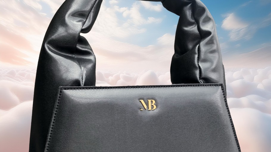 Melina Bucher's "The Dreamer Bag" is the first handbag combining 100 percent biobased, plastic-free materials including Mirum, Biopuff Original and Forager Foam.
